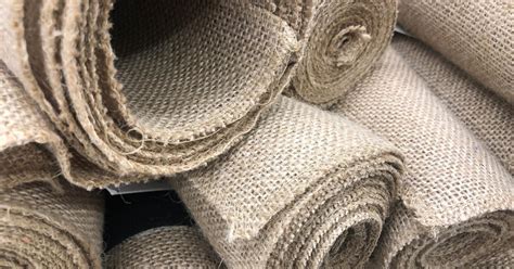  Jute: Une Fibre Naturelle Multifonctionnelle pour le Textile Durable et les Composites Biodégradables!